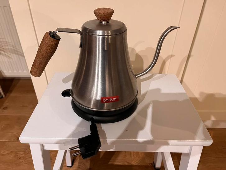 Bodum Melior waterkoker met zwanenhals 0,8L, Witgoed en Apparatuur, Waterkokers, Gebruikt, Minder dan 1 liter, Rvs, Ophalen