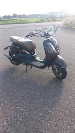 Scooter onderdelen ⚠️MOET WEG⚠️, Benzine, 50 cc, Gebruikt, Iva grand retro