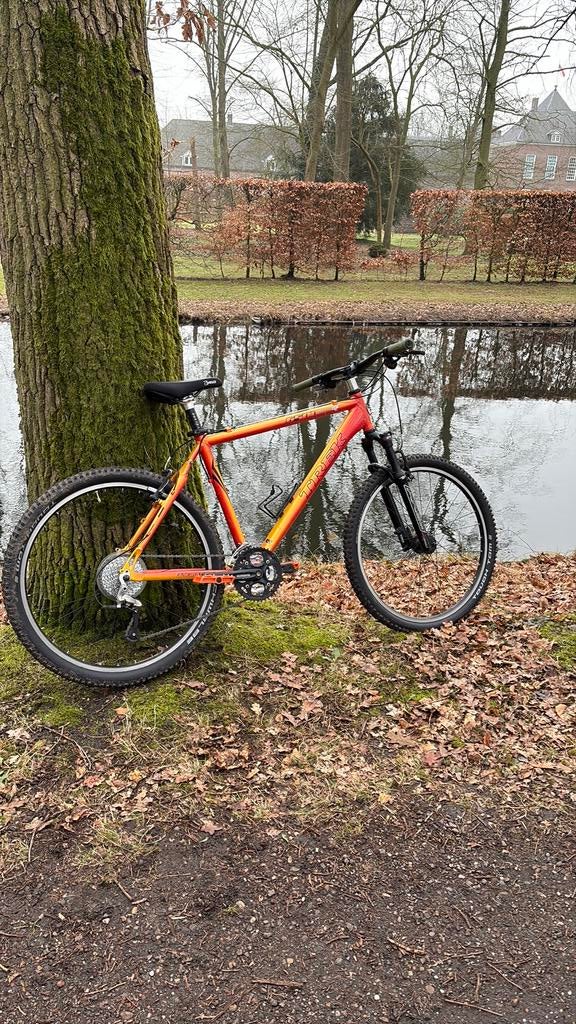 Trek 6500SLR met vernieuwde onderdelen, Fietsen en Brommers, Fietsen | Mountainbikes en ATB, Zo goed als nieuw, Heren, Trek, 53 tot 57 cm