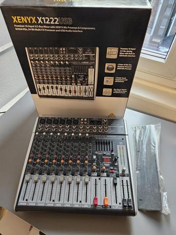 Behringer Xenyx X1222USB ( defect ) beschikbaar voor biedingen