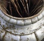 ANTIEKE ( TUIN) VAAS, Antiek en Kunst, Antiek | Vazen, Ophalen