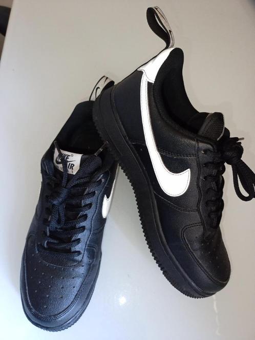 Dames Nike Air Force 1 reflecterend maatje 38,5., Kleding | Dames, Schoenen, Zo goed als nieuw, Sneakers of Gympen, Zwart, Ophalen