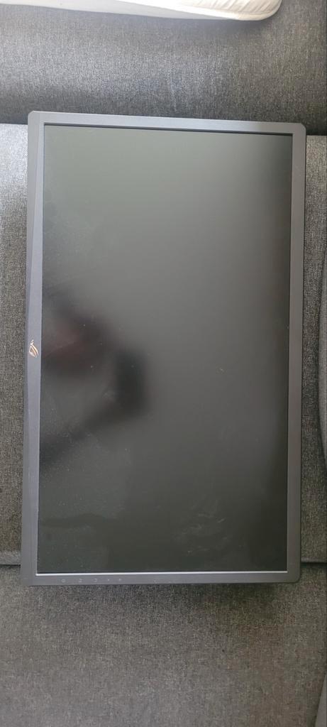 ASUS XG27U 27" 4K Gaming Monitor, Computers en Software, Monitoren, Niet werkend, 201 Hz of meer, DisplayPort, HDMI, Gaming, Hoofdtelefoonaansluiting