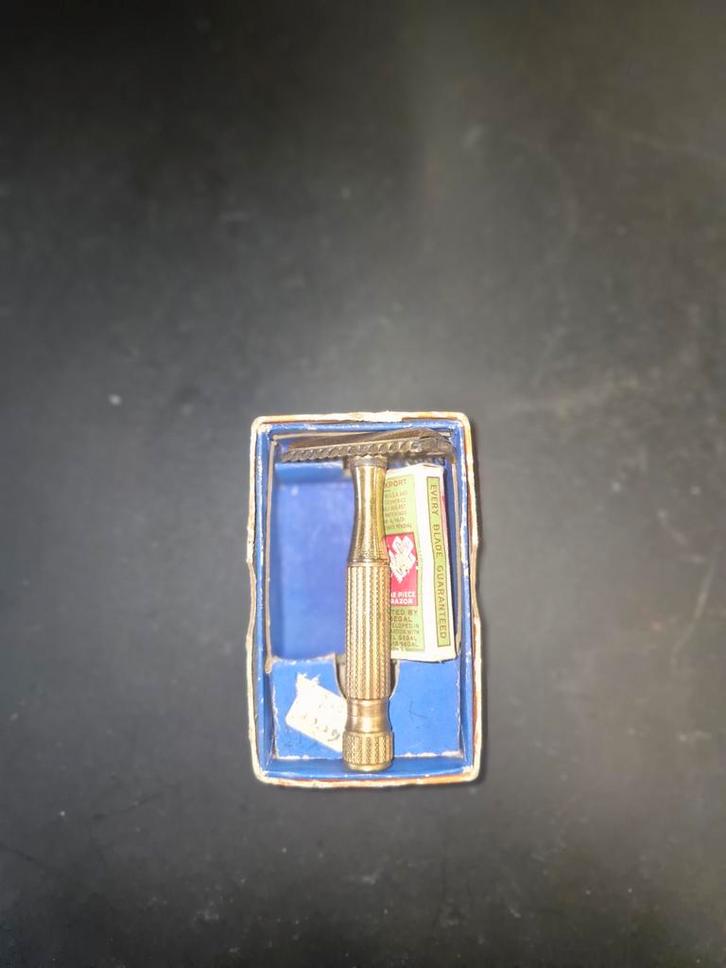 Vintage Scheermes in Originele Doos, Antiek en Kunst, Antiek | Overige Antiek, Ophalen of Verzenden