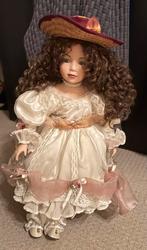 Porseleine pop, Verzamelen, Ophalen, Zo goed als nieuw, Pop