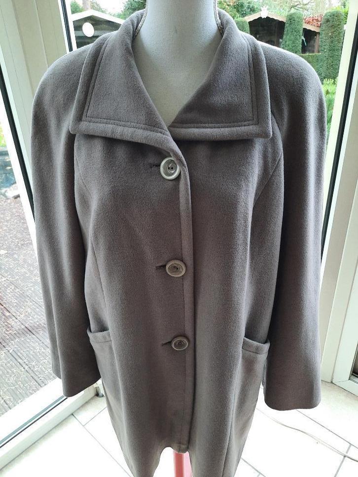 Mooie mantel MAYERLINE - 40, Kleding | Dames, Jassen | Winter, Zo goed als nieuw, Maat 38/40 (M), Overige kleuren, Ophalen of Verzenden