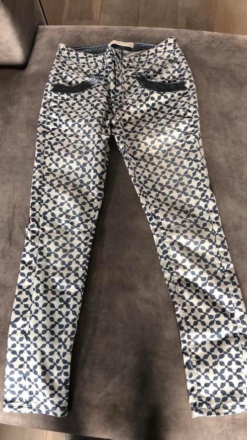Wit-blauwe jeans merk Mos Mosh maat 28, Kleding | Dames, Spijkerbroeken en Jeans, Gedragen, W28 - W29 (confectie 36), Wit, Ophalen of Verzenden