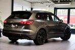 Volkswagen Touareg 3.0 TSi eHybrid R 4M PANO|TrkHk|22'', Automaat, 14 kWh, Euro 6, 2995 cc