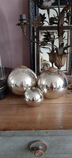 3  ANTIEK  ...  ZIVERKLEUR  .....  HEKSEN BALLEN, Ophalen of Verzenden