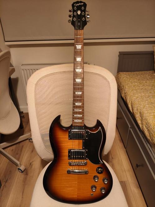 Epiphone SG G400 Deluxe - 2004 Korea, Muziek en Instrumenten, Snaarinstrumenten | Gitaren | Elektrisch, Gebruikt, Solid body, Epiphone