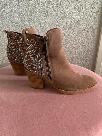 Cowboy laarsjes, maat 37. beschikbaar voor biedingen