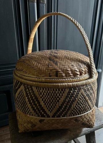 Chinese bamboe mand mwt deksel oosters Aziatisch beschikbaar voor biedingen