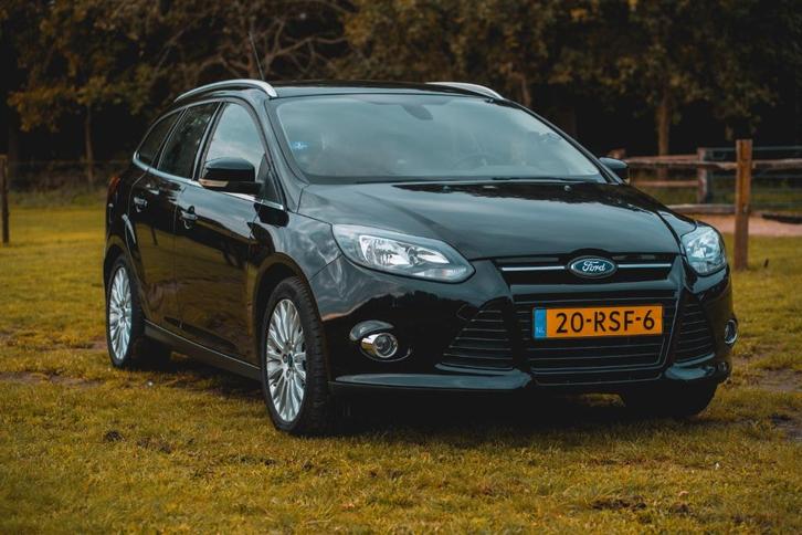 Ford Focus 1.6 Ti-vct 'First Edition' - Turnier 2011 - Mk3, Auto's, Ford, Particulier, Focus, ABS, Airbags, Airconditioning, Bluetooth