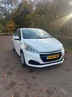 Peugeot 208 1.2 Puretech 82pk 2019 Wit, Auto's, Peugeot, Voorwielaandrijving, 83 pk, Stof, Zwart