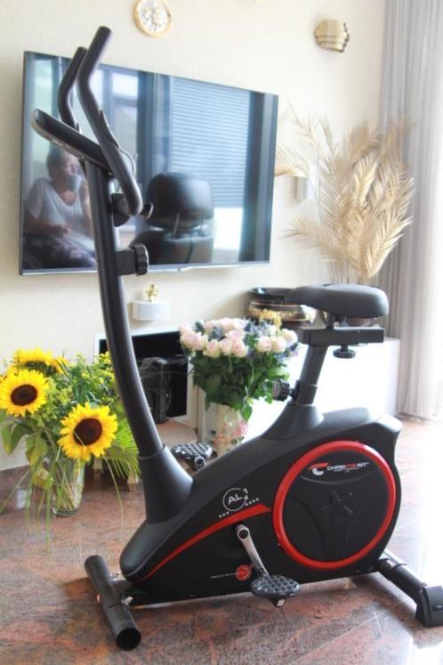 Hometrainer, Sport en Fitness, Fitnessapparatuur, Zo goed als nieuw, Hometrainer, Benen, Metaal, Ophalen