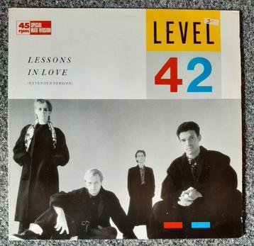 Level 42 ‎– Lessons In Love (Extended Version) 12" beschikbaar voor biedingen