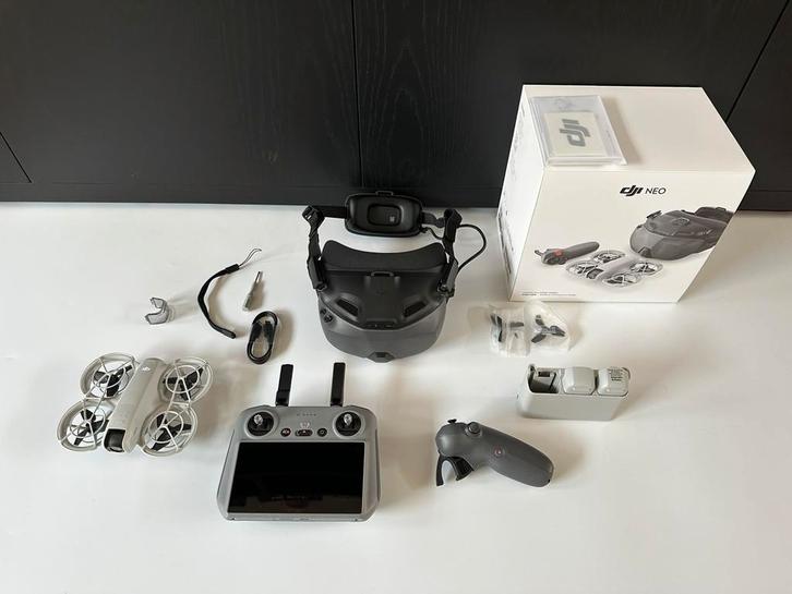 DJI NEO FPV-FMC incl. DJI Goggles N3+DJI RC Motion3-occasion, Audio, Tv en Foto, Drones, Zo goed als nieuw, Ophalen of Verzenden