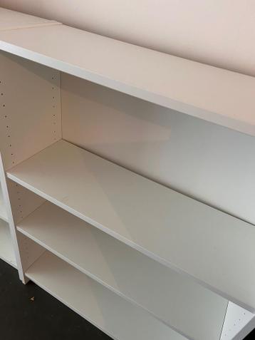 Witte IKEA Billy boekenkast - afbeelding 3