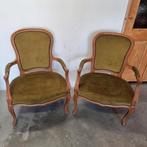 Vintage stoelen opknappers, Ophalen