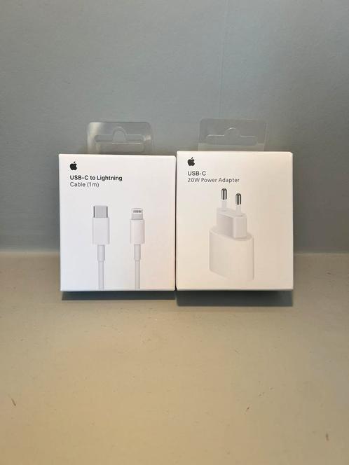 Apple USB-C adapter + 1M kabel, Telecommunicatie, Mobiele telefoons | Telefoon-opladers, Nieuw, Apple iPhone, Ophalen of Verzenden