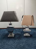 Staande tafellamp met zilveren poot, Huis en Inrichting, Lampen | Tafellampen, Ophalen, Gebruikt, Minder dan 50 cm