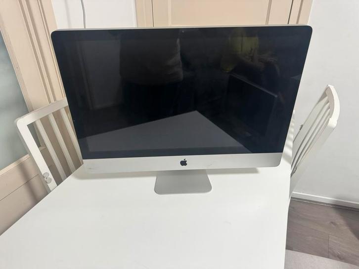 APPLE iMAC 27-inch (late 2009), Computers en Software, Monitoren, Gebruikt, 61 t/m 100 Hz, Ingebouwde speakers, Hoofdtelefoonaansluiting