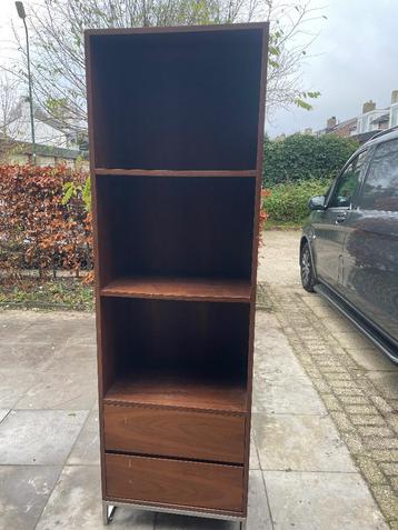 Houten boekenkast
