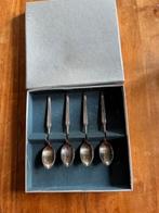 Antieke likeurlepeltjes in geschenkdoos, Antiek en Kunst, Antiek | Bestek, Ophalen of Verzenden