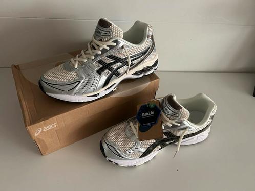 ASICS GEL-KAYANO 14 'Cream' Nieuw 44, Kleding | Heren, Schoenen, Nieuw, Sneakers of Gympen, Ophalen of Verzenden