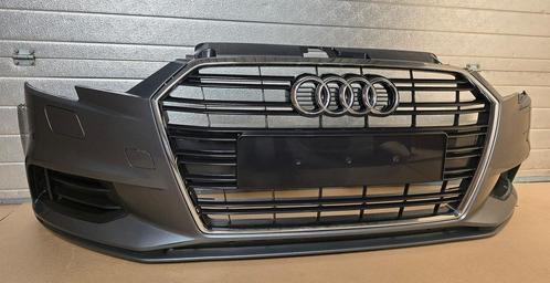 Voorbumper Audi A3 8V Facelift KLS Sedan 8V5807065S 17-21, Auto-onderdelen, Carrosserie en Plaatwerk, Bumper, Voor, Gebruikt, Herkomst onderdeel bekend