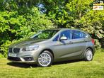 BMW 2-serie Active Tourer 218i Essential 136-pk Automaat, Auto's, BMW, 65 €/maand, Gebruikt, Origineel Nederlands, Bedrijf