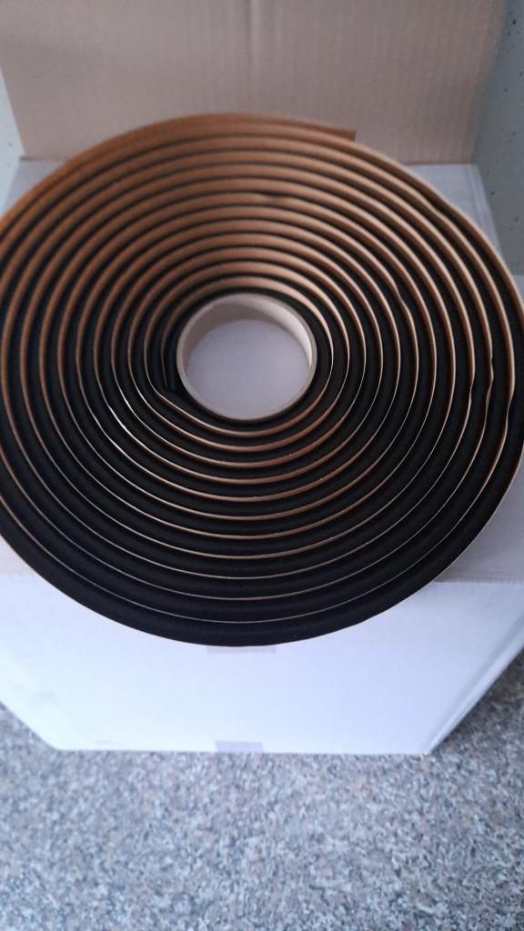 TN413 illbruck Butyl-foam tape, Doe-het-zelf en Verbouw, Kratten en Dozen, Nieuw, Doos, 100 cm of meer, Minder dan 35 cm, Minder dan 40 cm
