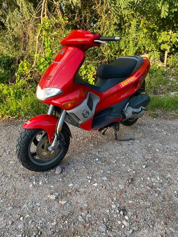 Gilera runner 125cc fx duits 150cc 172cc 180cc beschikbaar voor biedingen