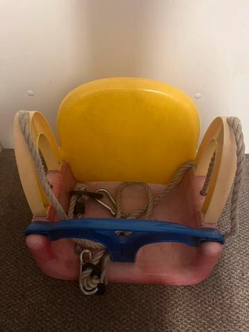 Baby/peuter schommelstoel beschikbaar voor biedingen