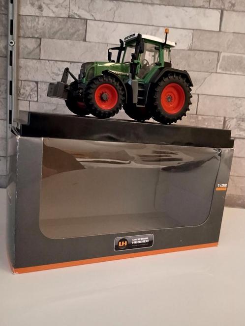Fendt 818 Universal hobbies, Hobby en Vrije tijd, Modelauto's | 1:32, Zo goed als nieuw, Tractor of Landbouw, Universal Hobbies