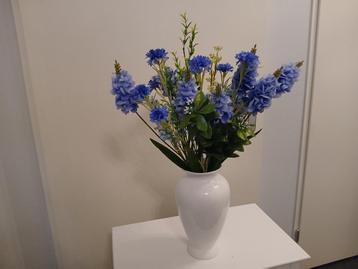  Kunstbloemen boeket beschikbaar voor biedingen