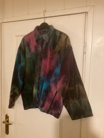 Blauw paars roze gevlekte rib jas van Krakatau, Free Size beschikbaar voor biedingen