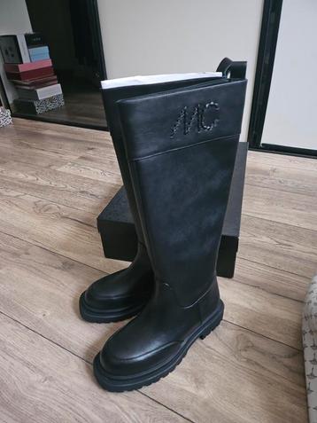 Marccain Laarzen - Stijlvol en Comfortabel! beschikbaar voor biedingen