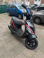 Piaggio zip 2takt custom!!!, Fietsen en Brommers, Scooters | Piaggio, Tweetakt, Maximaal 45 km/u, Zip, Ophalen of Verzenden