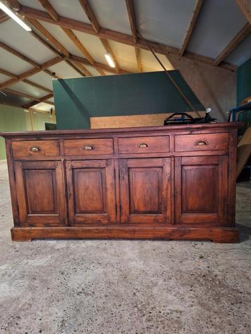 Super mooi 4 deurs dressoir met 4 laatjes beschikbaar voor biedingen