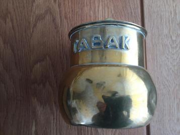 Koperen tabakspot beschikbaar voor biedingen