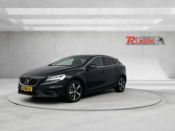 Volvo V40 1.5 T3 Polar+ Sport 152 PK Automaat Panorama dak,A beschikbaar voor biedingen