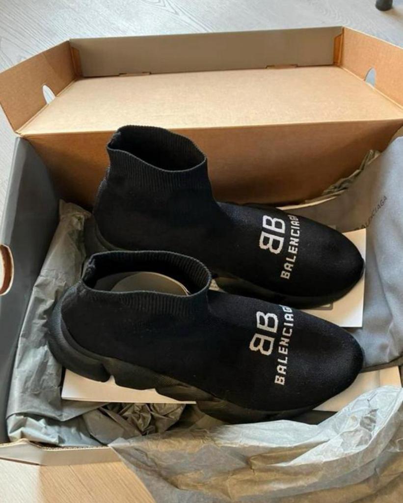 Balenciaga speed sneakers incl. Originele doos en factuur!, Ophalen of Verzenden, Zo goed als nieuw, Zwart