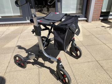 Lichtgewicht rollator beschikbaar voor biedingen