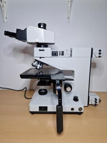 Leitz Ergolux microscoop  beschikbaar voor biedingen
