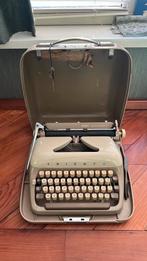 Typemachine Triumph Gabrielle-E schrijfmachine typewriter, Diversen, Typemachines, Ophalen, Zo goed als nieuw