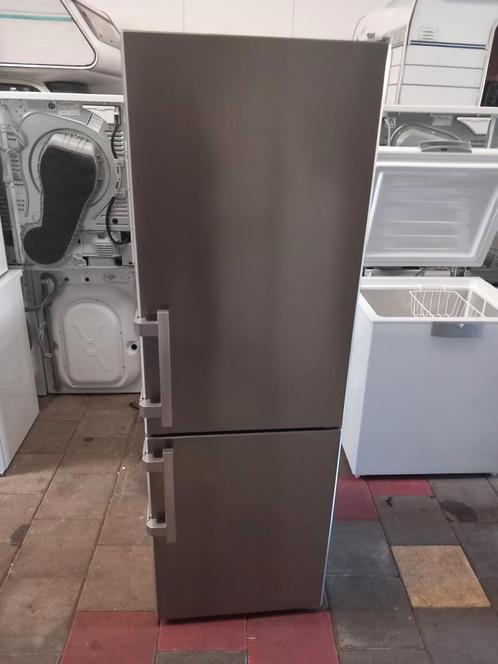 Rvs koelkast Liebherr no frost, Witgoed en Apparatuur, Koelkasten en IJskasten, Zo goed als nieuw, Met aparte vriezer, 200 liter of meer