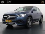 Mercedes-Benz GLA-klasse 250 e Luxury Business Solution Limi, Auto's, Stof, 16 kWh, Blauw, Bedrijf