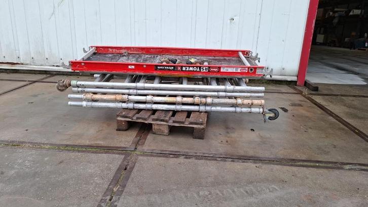 Kamersteiger 2x (afgekeurd), Doe-het-zelf en Verbouw, Steigers, Gebruikt, Rolsteiger of Kamersteiger, 2 tot 5 meter, Ophalen