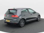 Volkswagen Golf 1.2 TSi 110 Pk Automaat Allstar | Navigatie, Auto's, Stof, Gebruikt, Euro 6, 4 cilinders